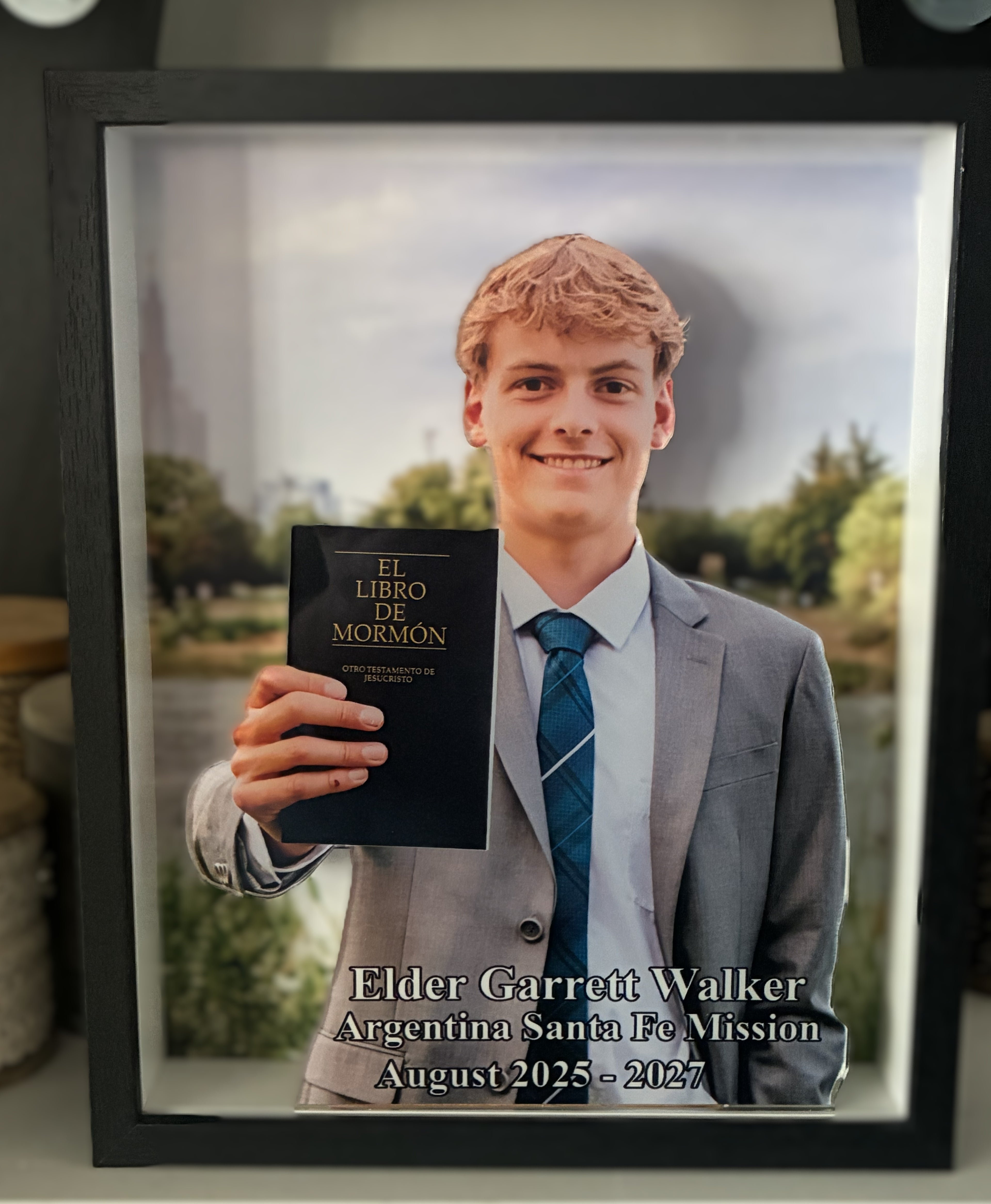 Missionary - Shadow Box